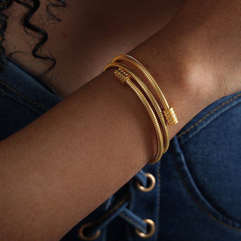 TWISTER BANGLE - GOLD