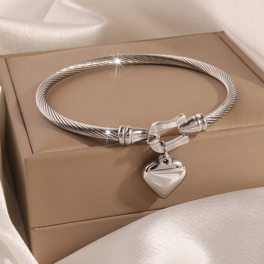 HEART Pendant BRACELET - Silver